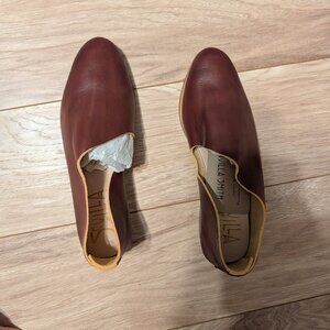 Sevilla Smith, The Kim, Claret, size 39